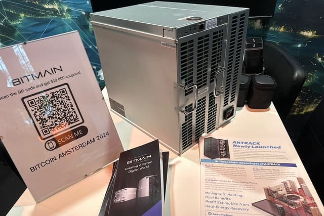 Bitmain Sells Hosted Bitcoin Hashrate to Clear S19XP Stock