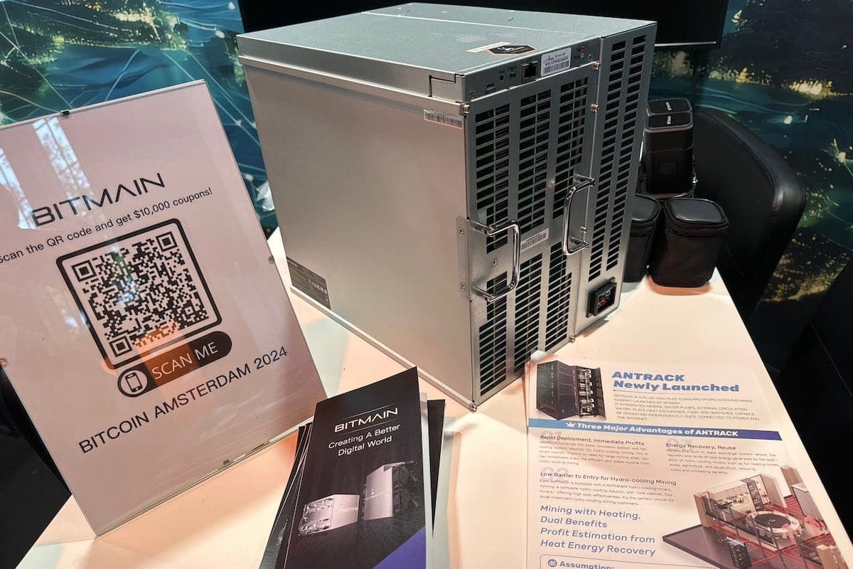 Bitmain Rolls Out S21+ Bitcoin Miners Boasting 15 J/TH Efficiency